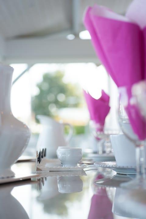 Bed and Breakfast Les Raisins Du Bonheur Puisseguin Exterior foto